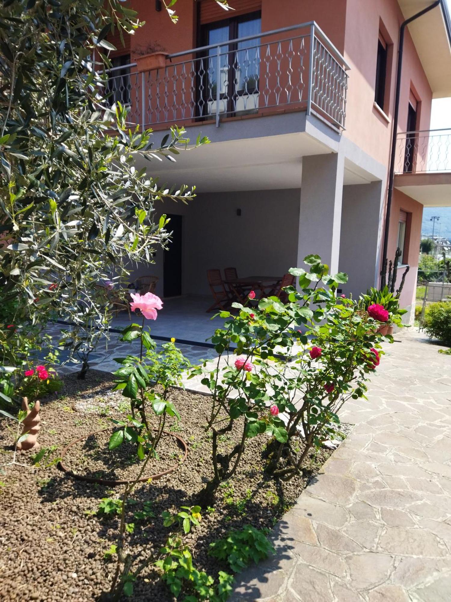 Apartmán Rose Garden House Wi-Fi Riva del Garda Exteriér fotografie